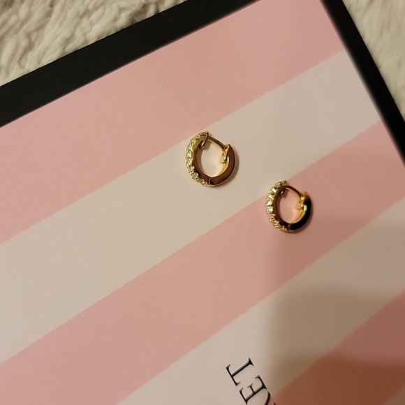 Set of ring and earrings - Picture 2 of 6
